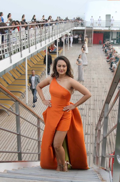 lakme fashion week pics