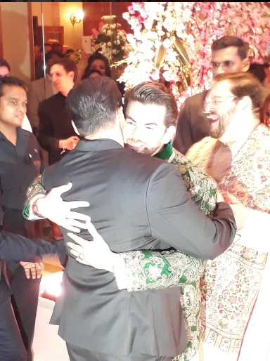 nil nitin mukesh reception
