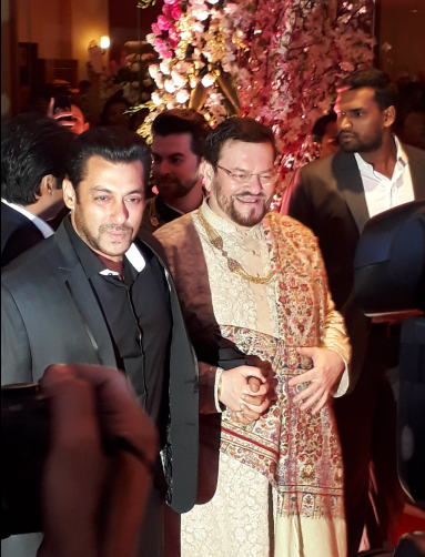 nil nitin mukesh reception