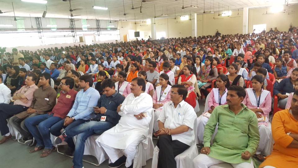 ABVP honors 2000 Geniuses