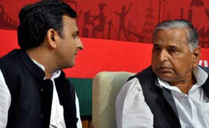 mulayam meeting akhilesh
