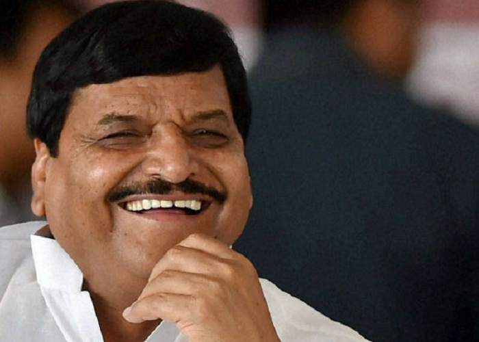smiling shivpal