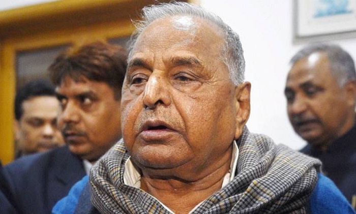mulayam singh reaches amausi