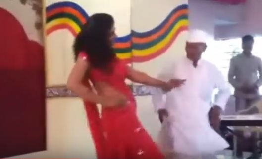 old man dancing