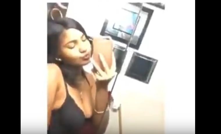 Girl In Bathroom Video