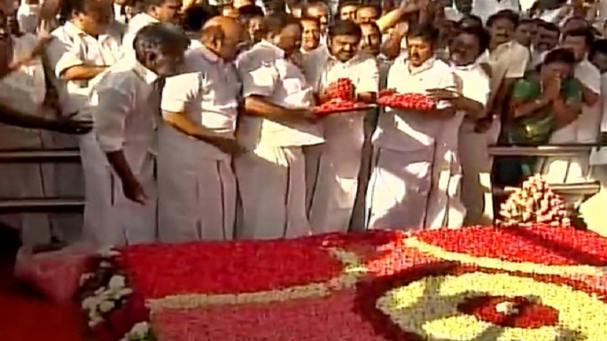 k palaniswami poes garden