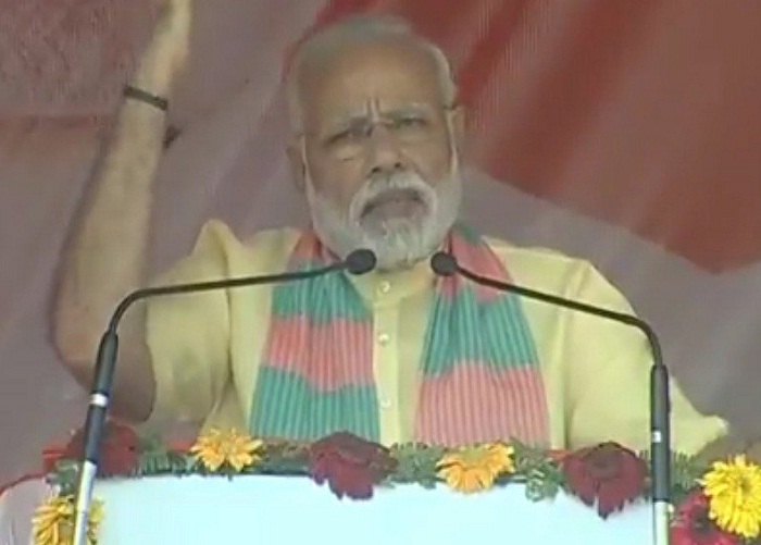 PM modi maharajganj rally