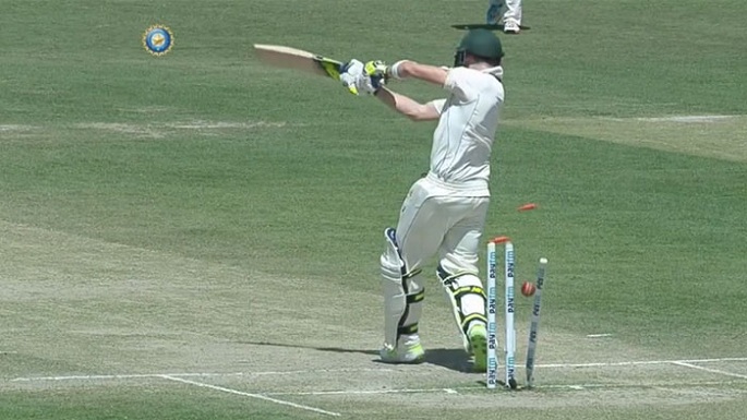 bhuvneshwar kumar bold steve smith