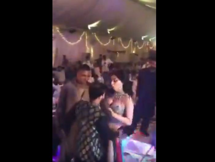 pakistani girl dance