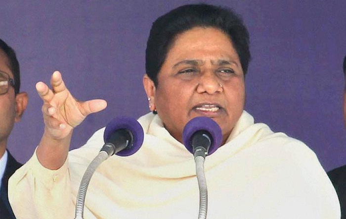 mayawati targeted yogi government