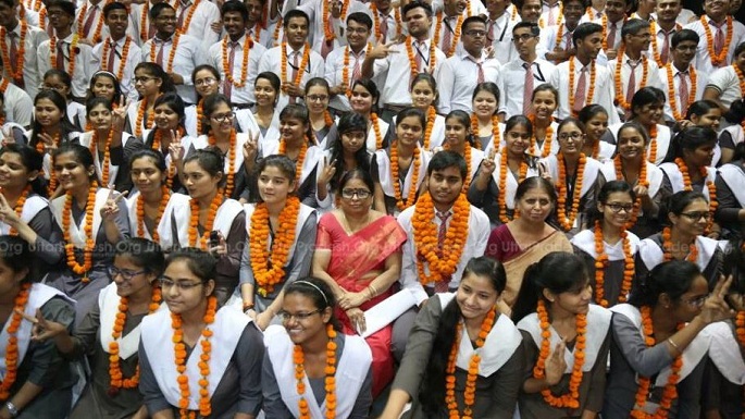 cbse 12th lucknow topper