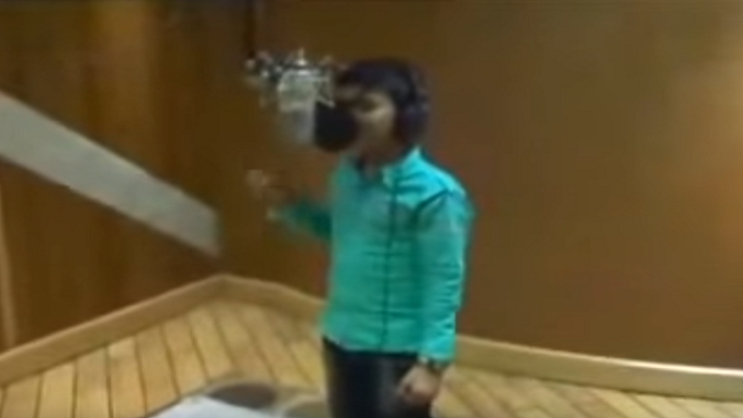 bhigi bhigi sadko pe song