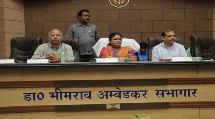 anupma jaiswal joint review meeting in revenue council auditorium lucknow