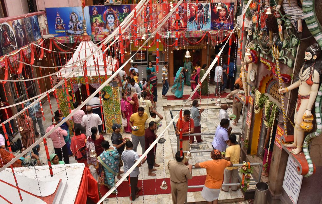 mankameshwar mandir lucknow
