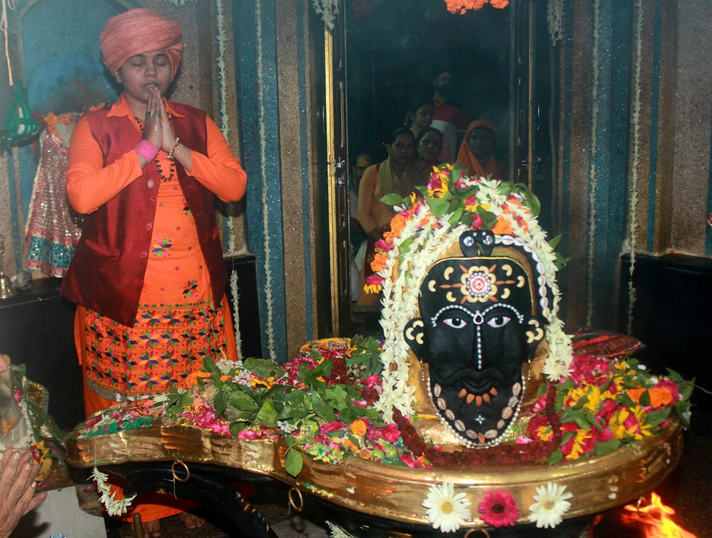 mankameshwar mandir lucknow