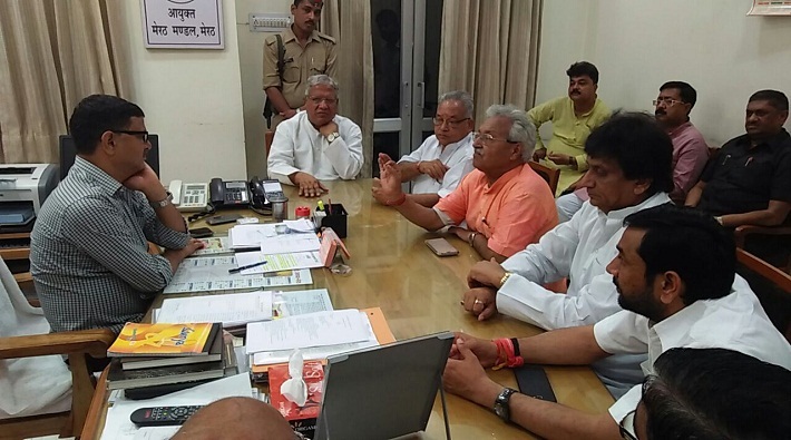 bjp leader trying to transfer meerut commissioner prabhat kumar