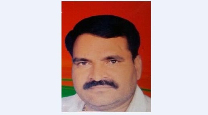 dabang mulayam yadav threatens azamgarh police uttar pradesh