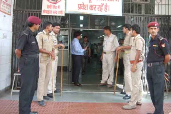 kgmu trauma center patient death