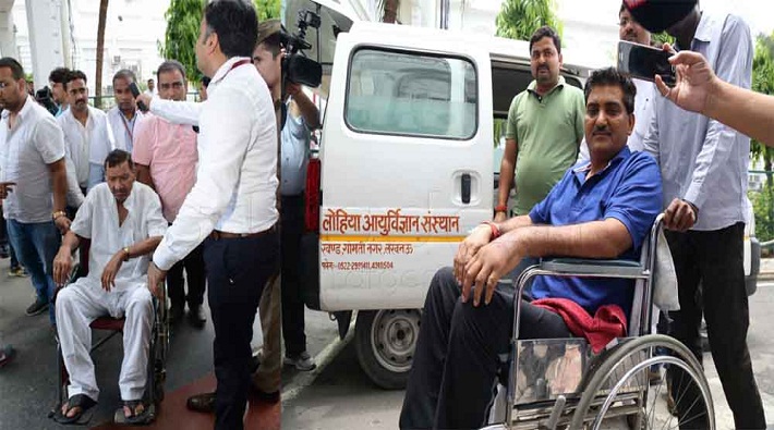 presidential elections 2017 mla reached by ambulance in up assembly for vote