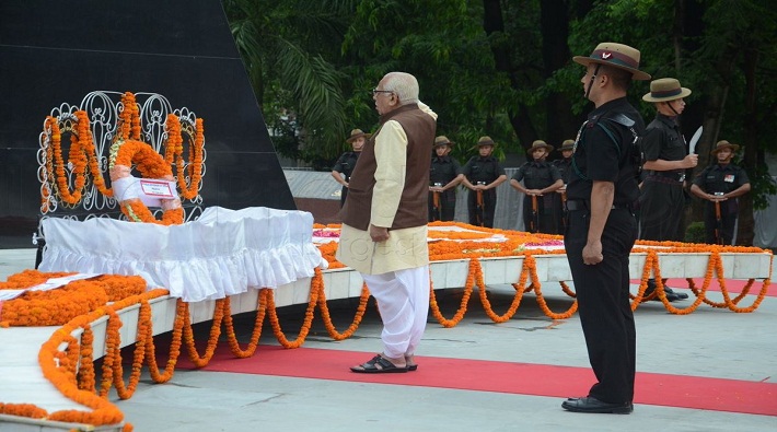 up governor ram naik paid tribute martyrs kargil vijay diwas lucknow
