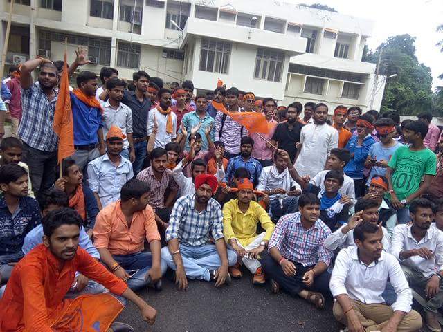abvp supporters