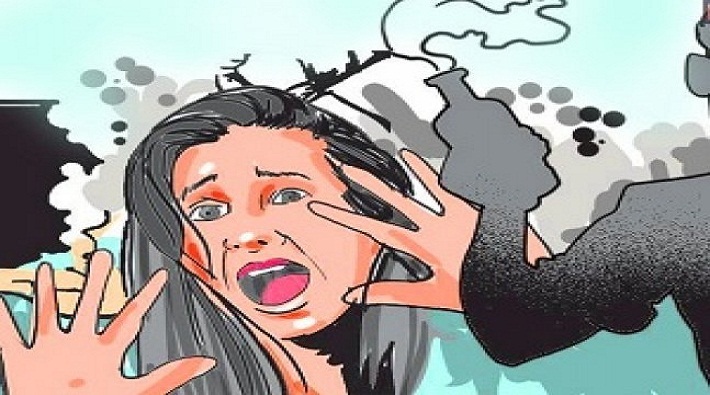 acid attack on two real sister in bareilly uttar pradesh