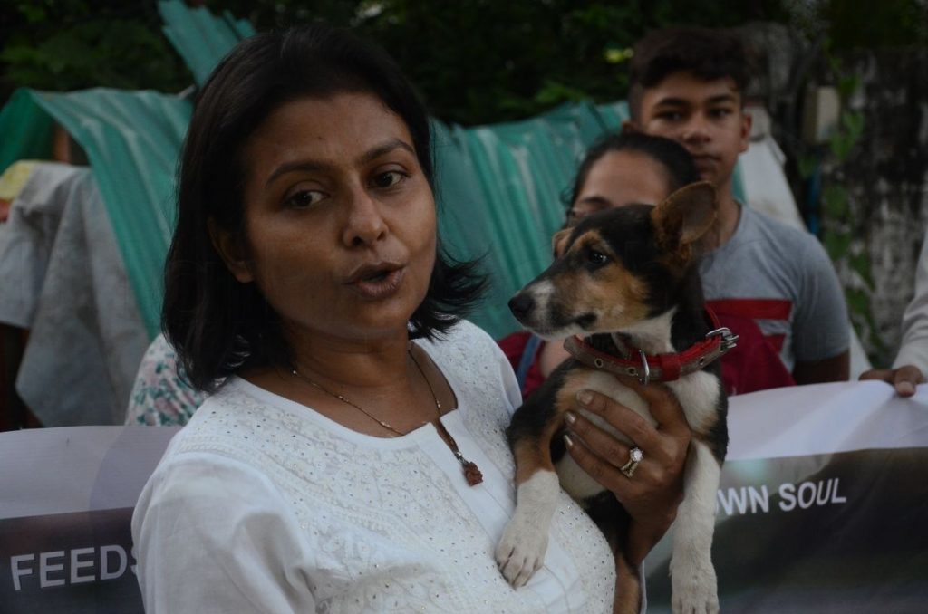 Actress Jaya Bhattacharya celebrates day in lucknow