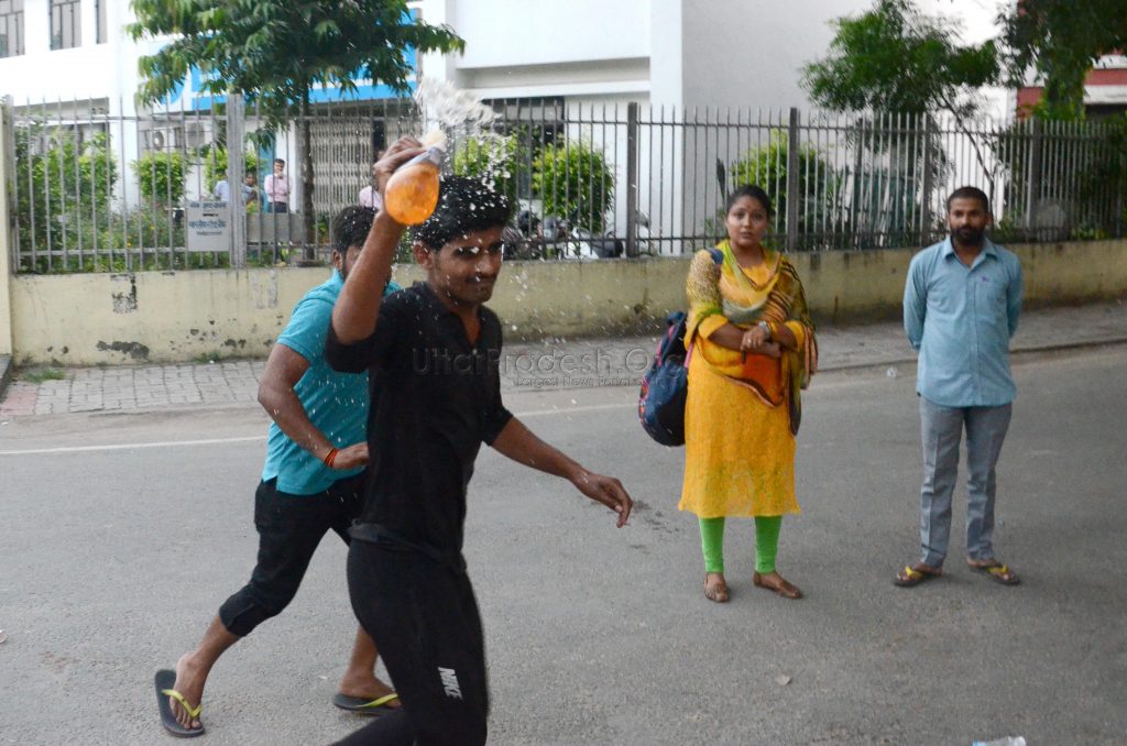 Students attempted self immolation in lucknow university
