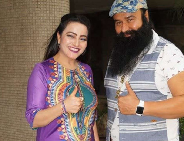 honeypreet female friend