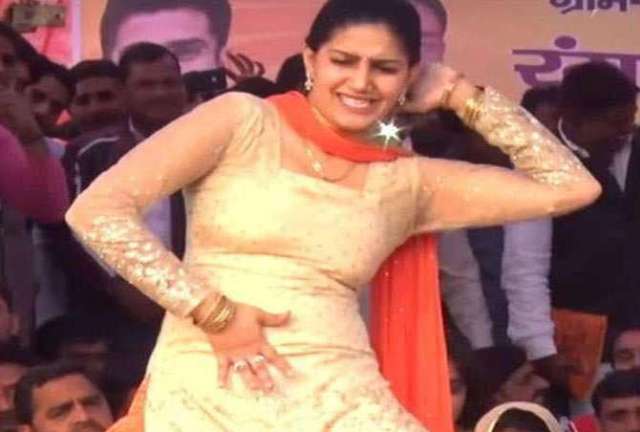 sapna choudhary dance