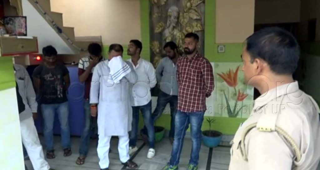 sex racket busted in gorakhpur