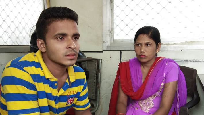 woman with lover in lucknow