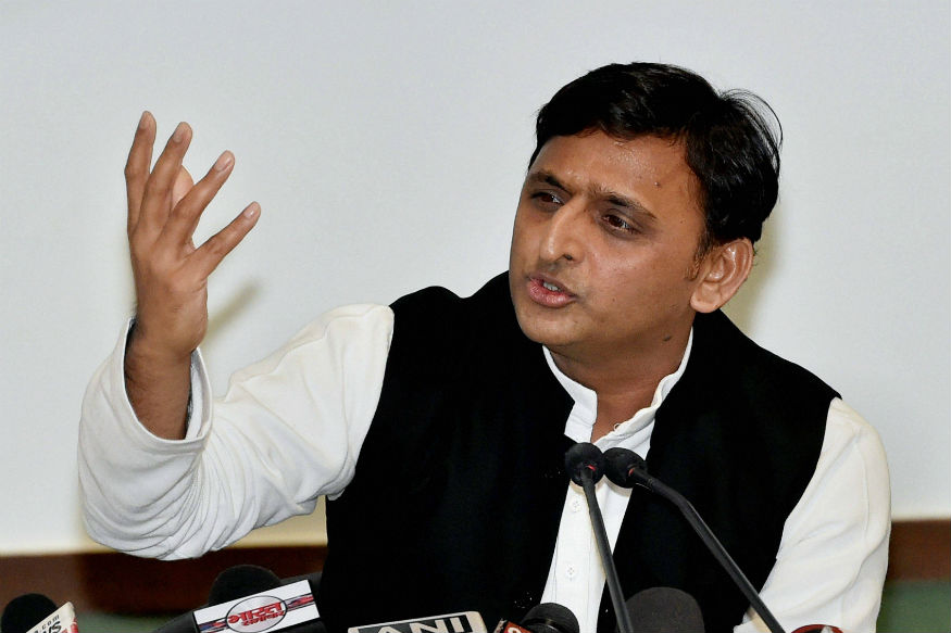 samajwadi topi