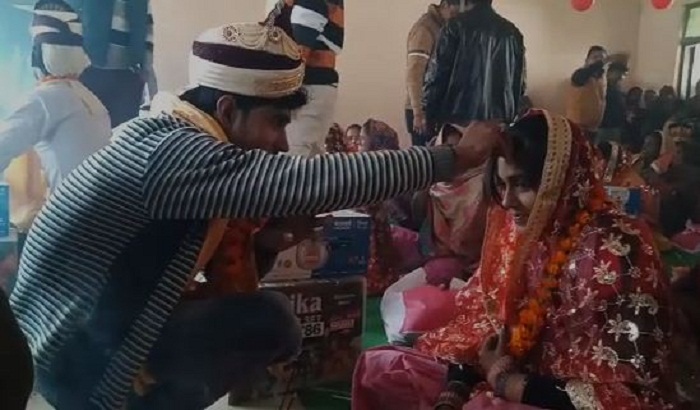 30 young couples tied to marital bond under C.M Marriage Scheme