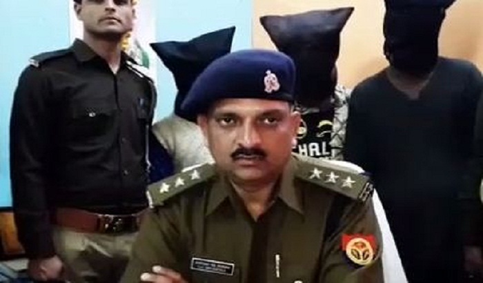 Three criminals are arrested