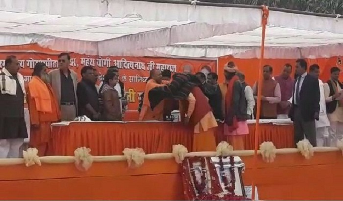 CM Yogi distributed blankets