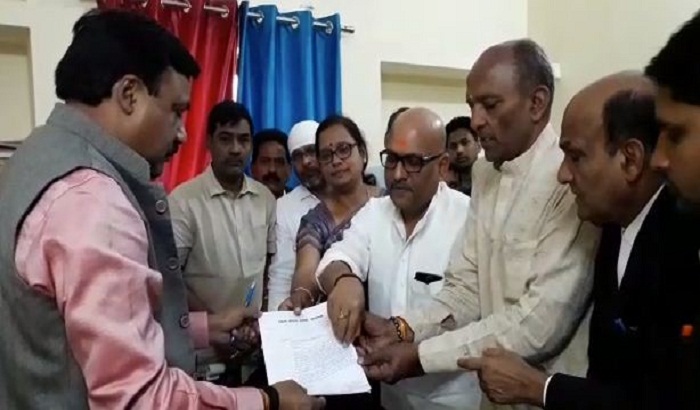 Former MLA Ajay Rai accused the BJP MLA of violating code of conduct