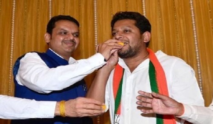 A major setback for Congress in Maharashtra, Vikhe Patil joins BJP