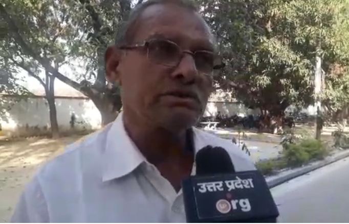 Dabang help collusion of administration grabbed Land of revenue workers