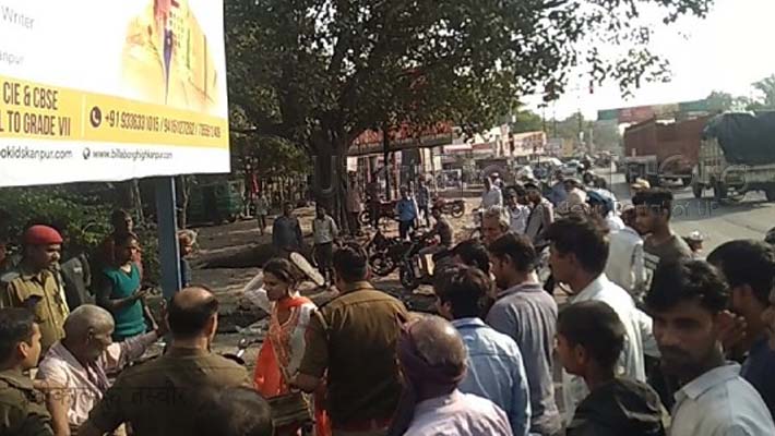 Kinnar Brutally Beaten to Man in Police Booth at Charbagh Lucknow