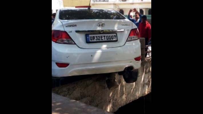 Son of IPS officer was Driving Fake Number Car in Gomti Nagar Road Accident