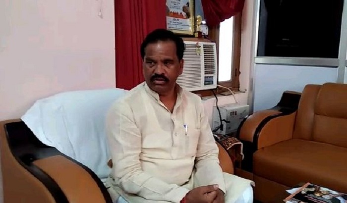 Shoe killer MP presented a sample of his strength:Dayaram Chaudhary