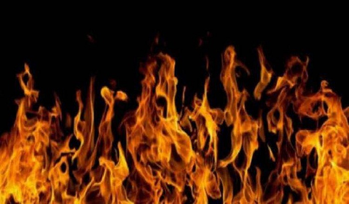 Happy Holi festivities, in the sad condition, in dozens of houses, fire