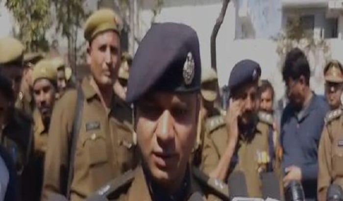 Blames on the Police for accused of committing stiffness