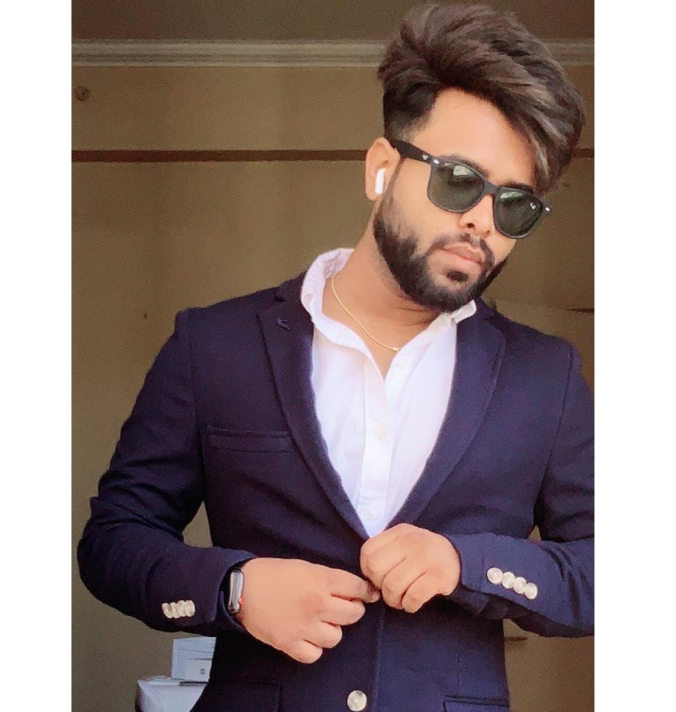 Meet India's Digi Marketing Guru, Manish Singh, Founder of ZZED MEDIA.